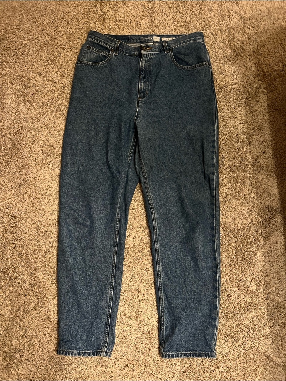 Liz Claiborne light blue classic fit jeans